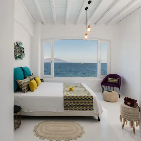 Extravagant Mykonos - Pousha - 5 Bedrooms - Sea Front Location - Whitewashed Architecture Hotel Agios Ioannis Diakoftis